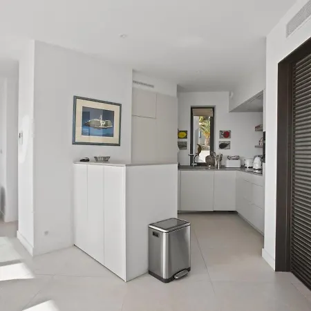 Appt De Luxe 5 Etoiles - Vue - 3 Daire *